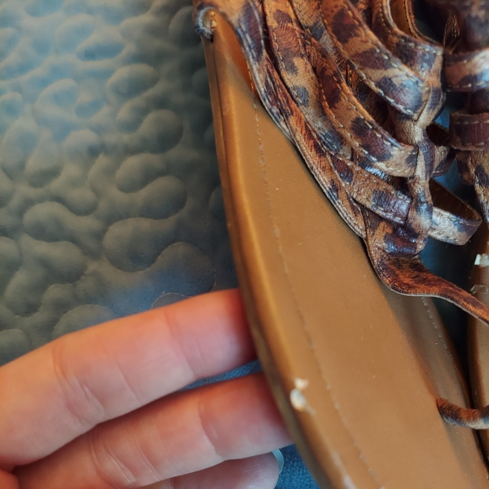 Leopard Print Sandals - Picture 5 of 8